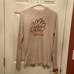 ✨5/$15✨ Long sleeve t-shirt
